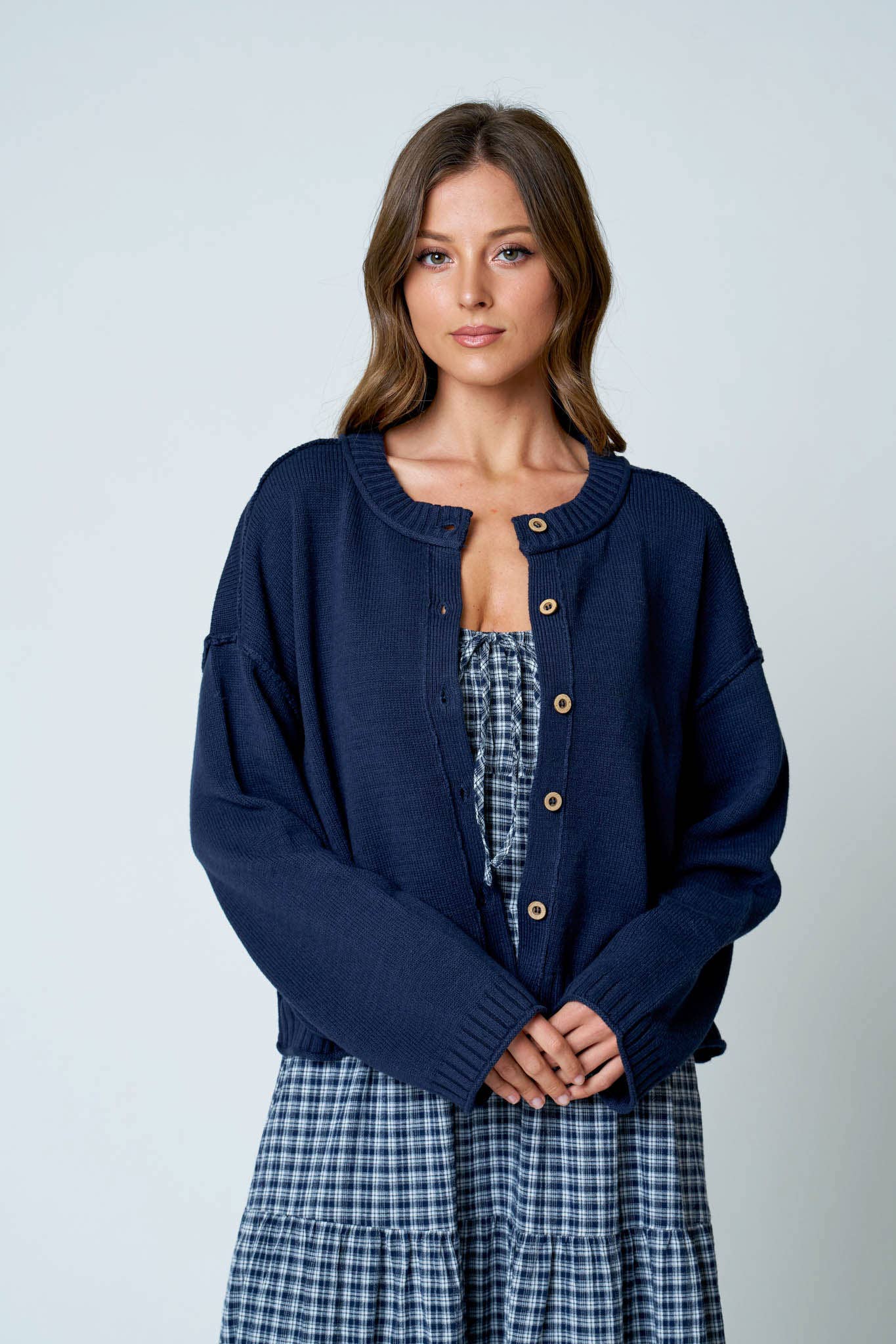 EXPOSED SEAM CARDIGAN