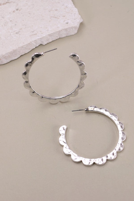 DESIGNED EDGE HOOP EARRINGS
