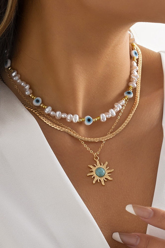 Starburst layer necklace