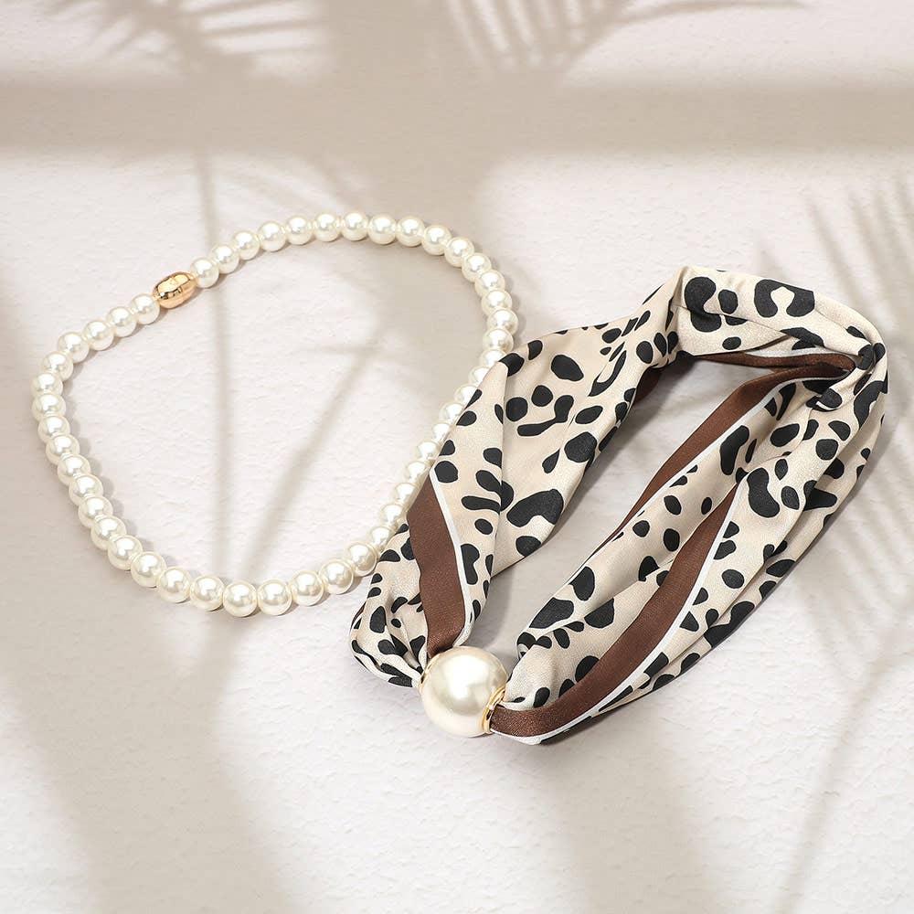 SECRET BOX_Pattern Print Fabric Scarf Pearl Magnetic Necklace