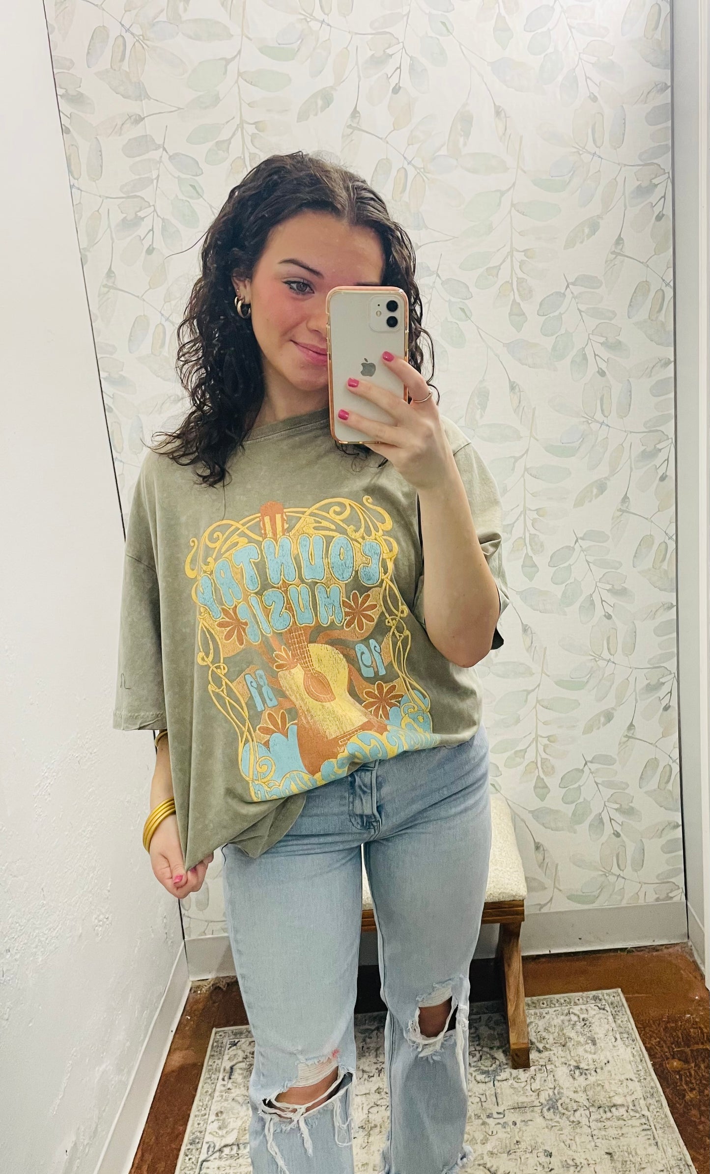 "Country Vibes" Graphic Tee