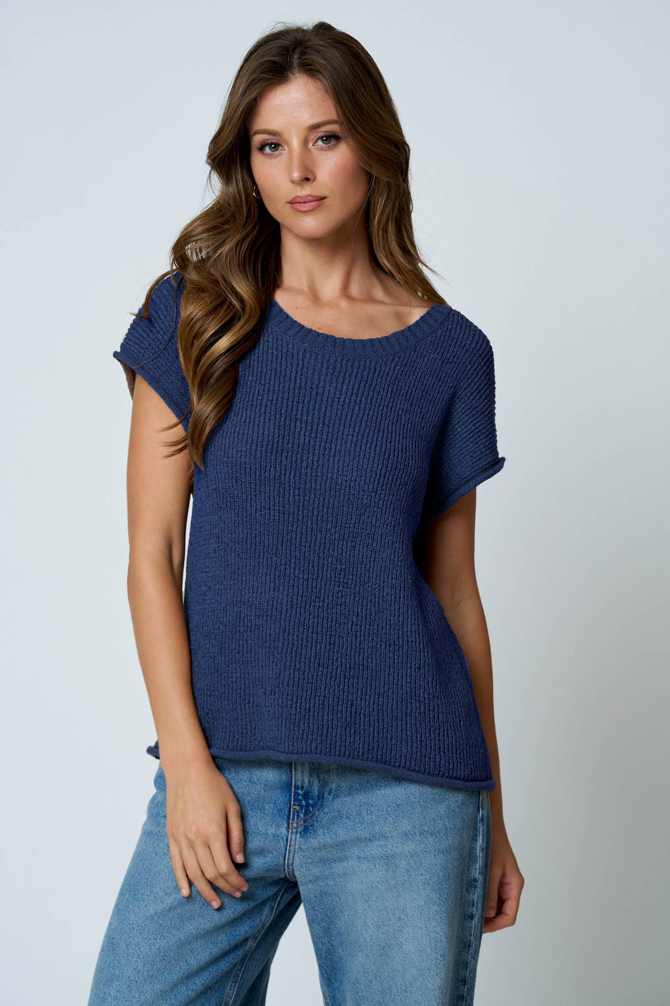 CREW NECK RAW SLEEVE RELAXED SWEATER KNIT TOP