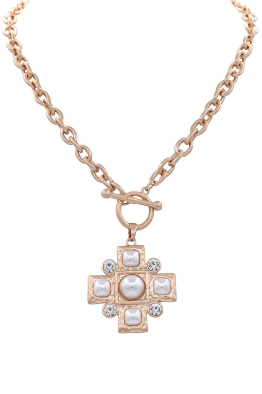 Metal Chain Toggle Necklace