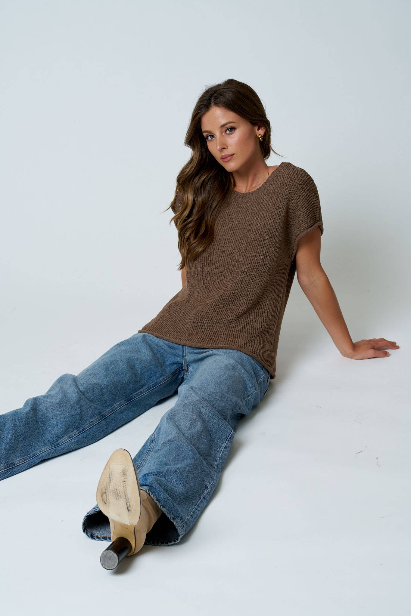 CREW NECK RAW SLEEVE RELAXED SWEATER KNIT TOP
