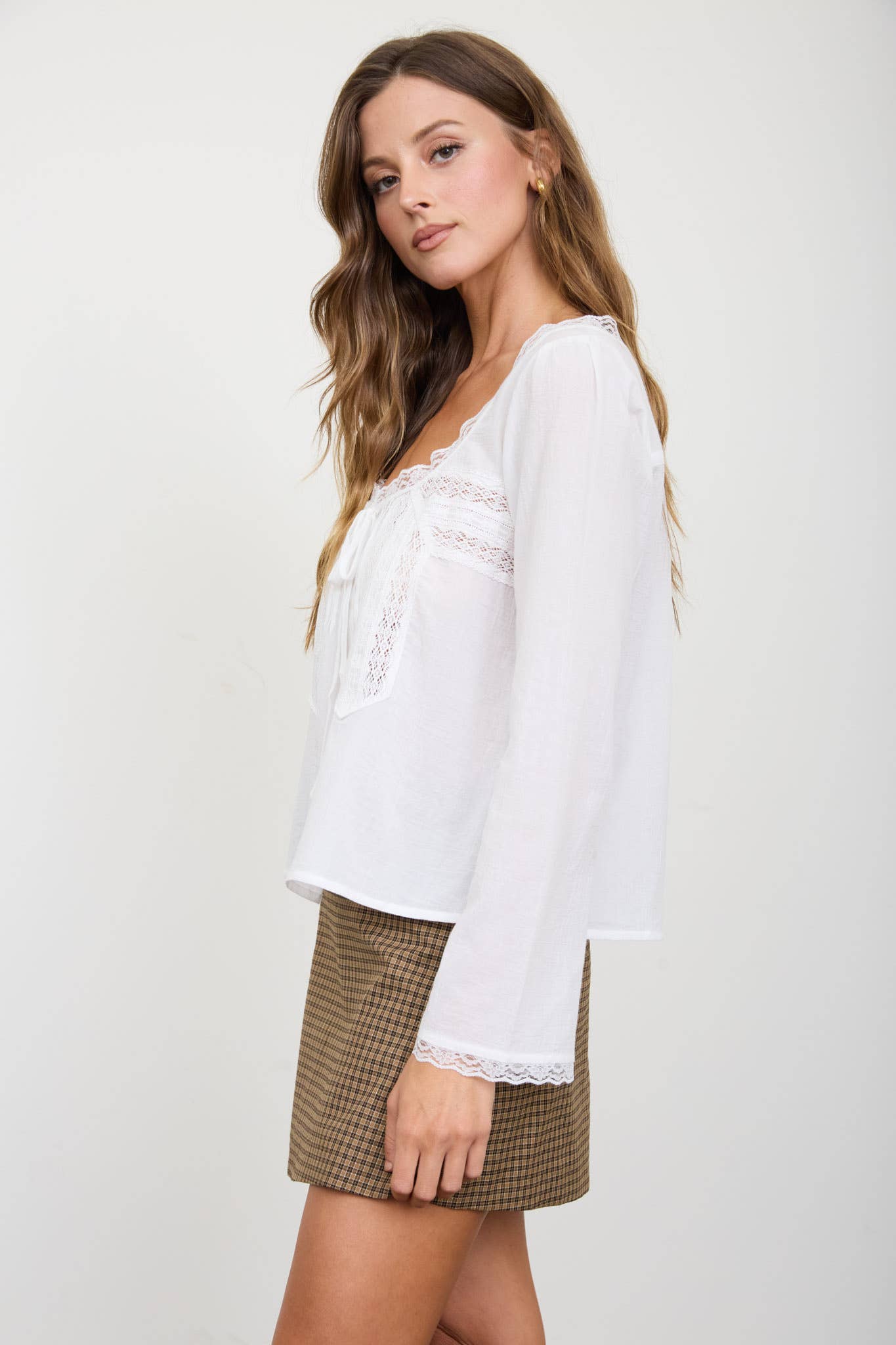 SCOOP NECK FRONT TIE LACE TRIM LONG SLEEVE TOP (PRE-ORDER)
