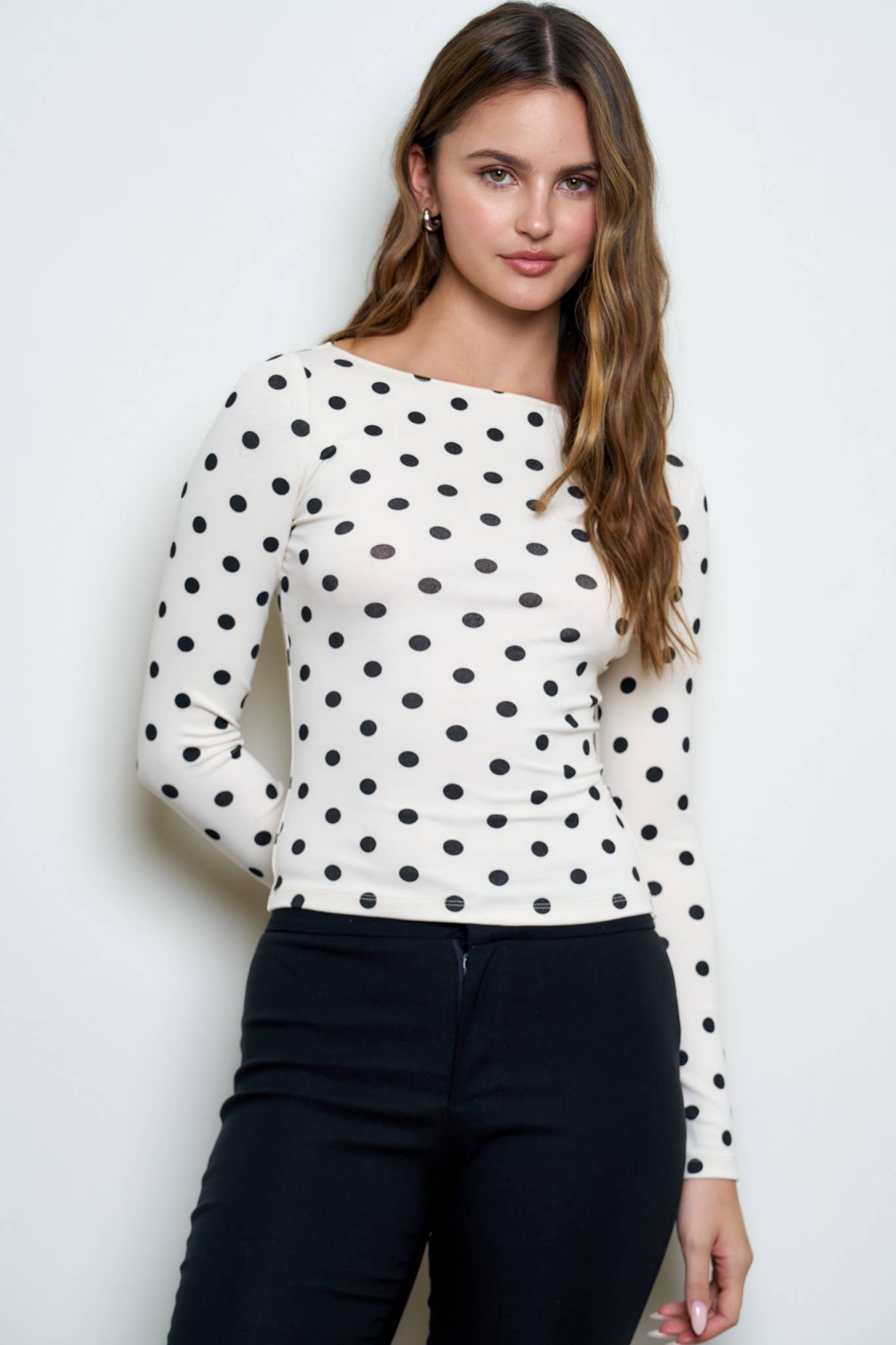 POLKA DOT BOAT NECK LONG SLEEVE KNIT TOP