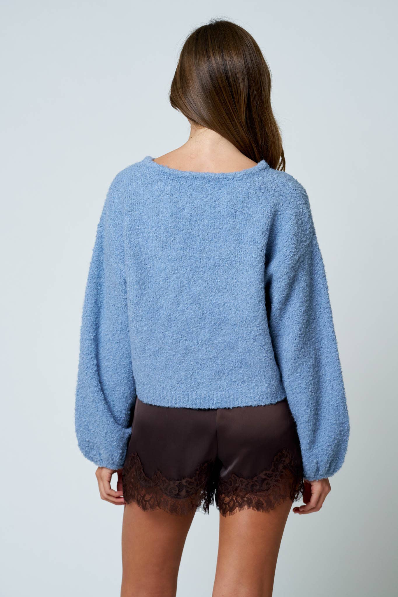 LONG SLEEVE FUZZY KNIT PULLOVER SWEATER