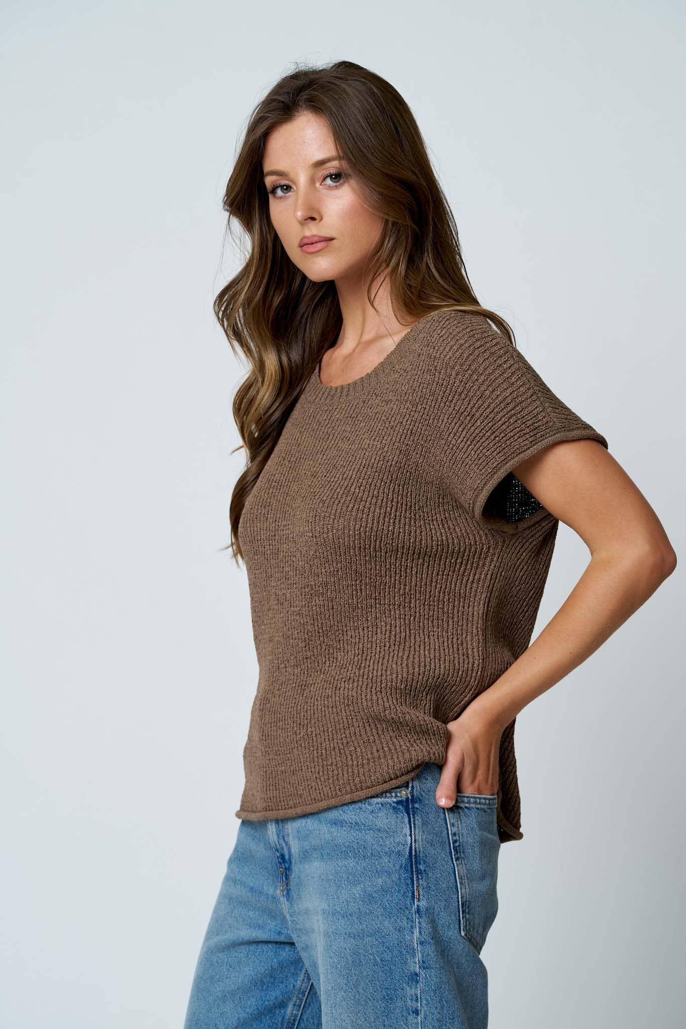CREW NECK RAW SLEEVE RELAXED SWEATER KNIT TOP