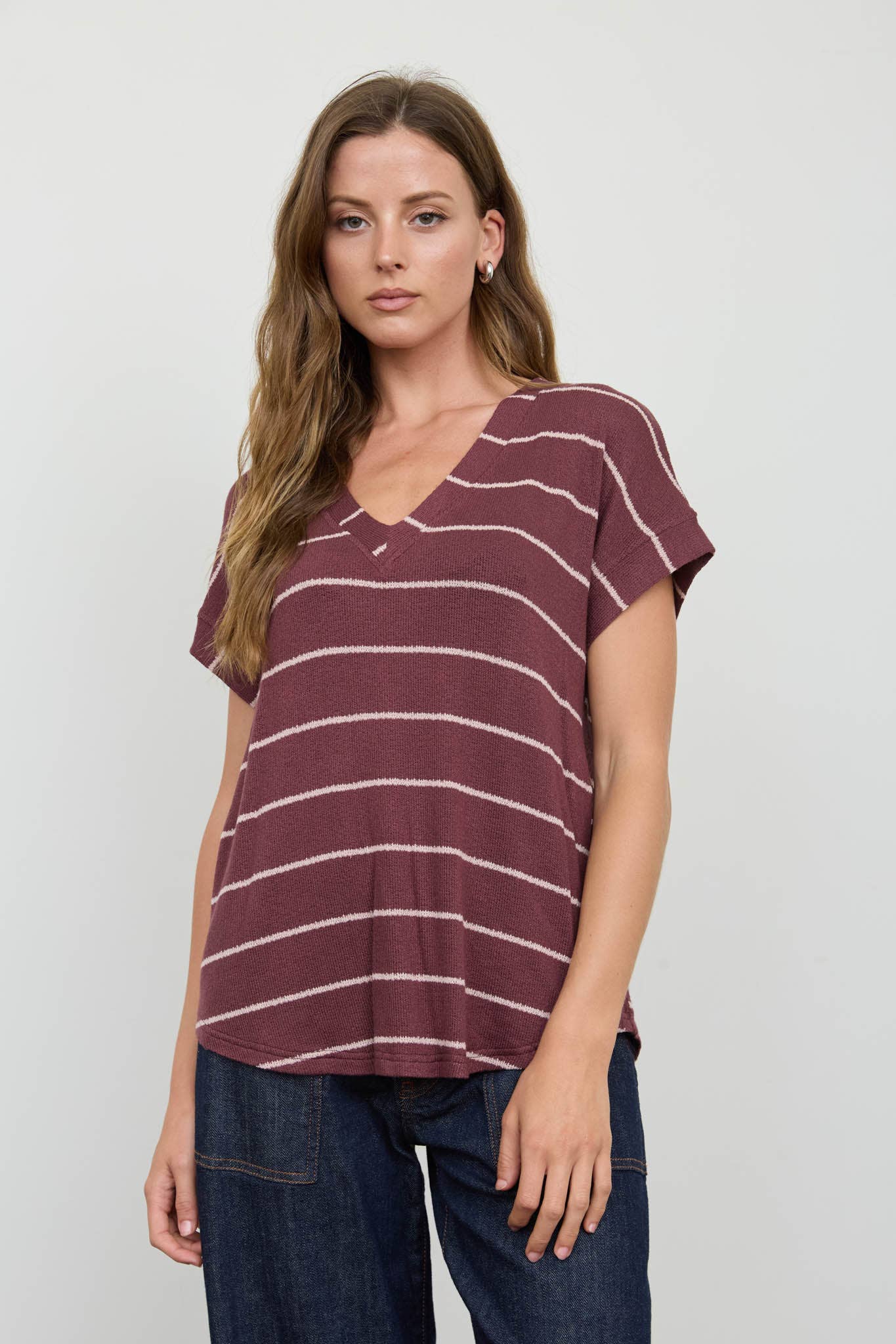 STRIPE V NECK CUFFED SLEEVE KNIT TOP