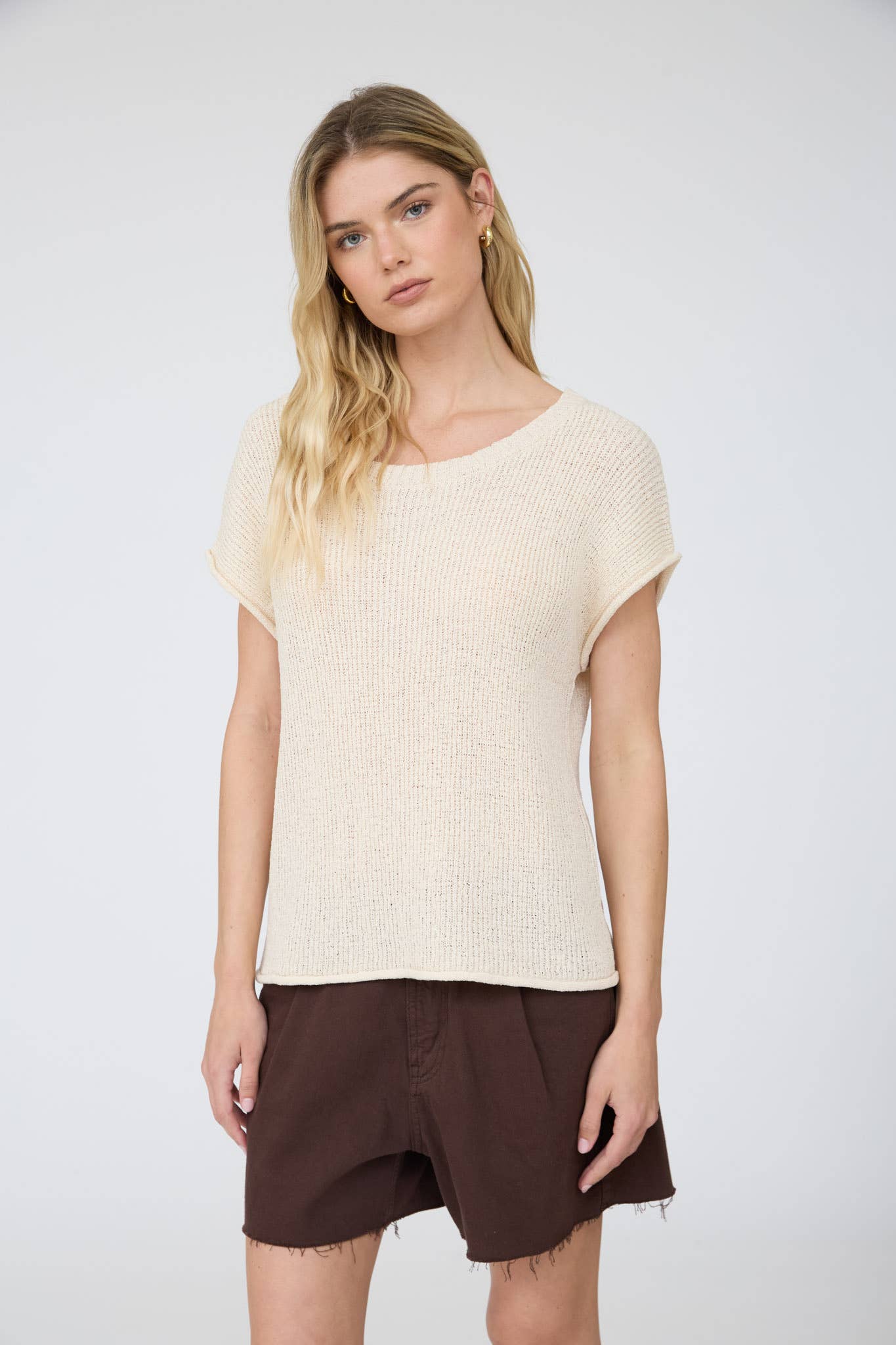 CREW NECK RAW SLEEVE RELAXED SWEATER KNIT TOP