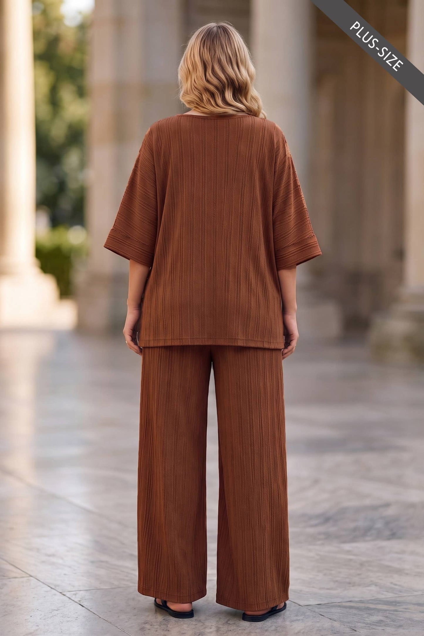 PLUS SIZE 2-Piece Textured Dolman Sleeve + Relaxed Bottoms