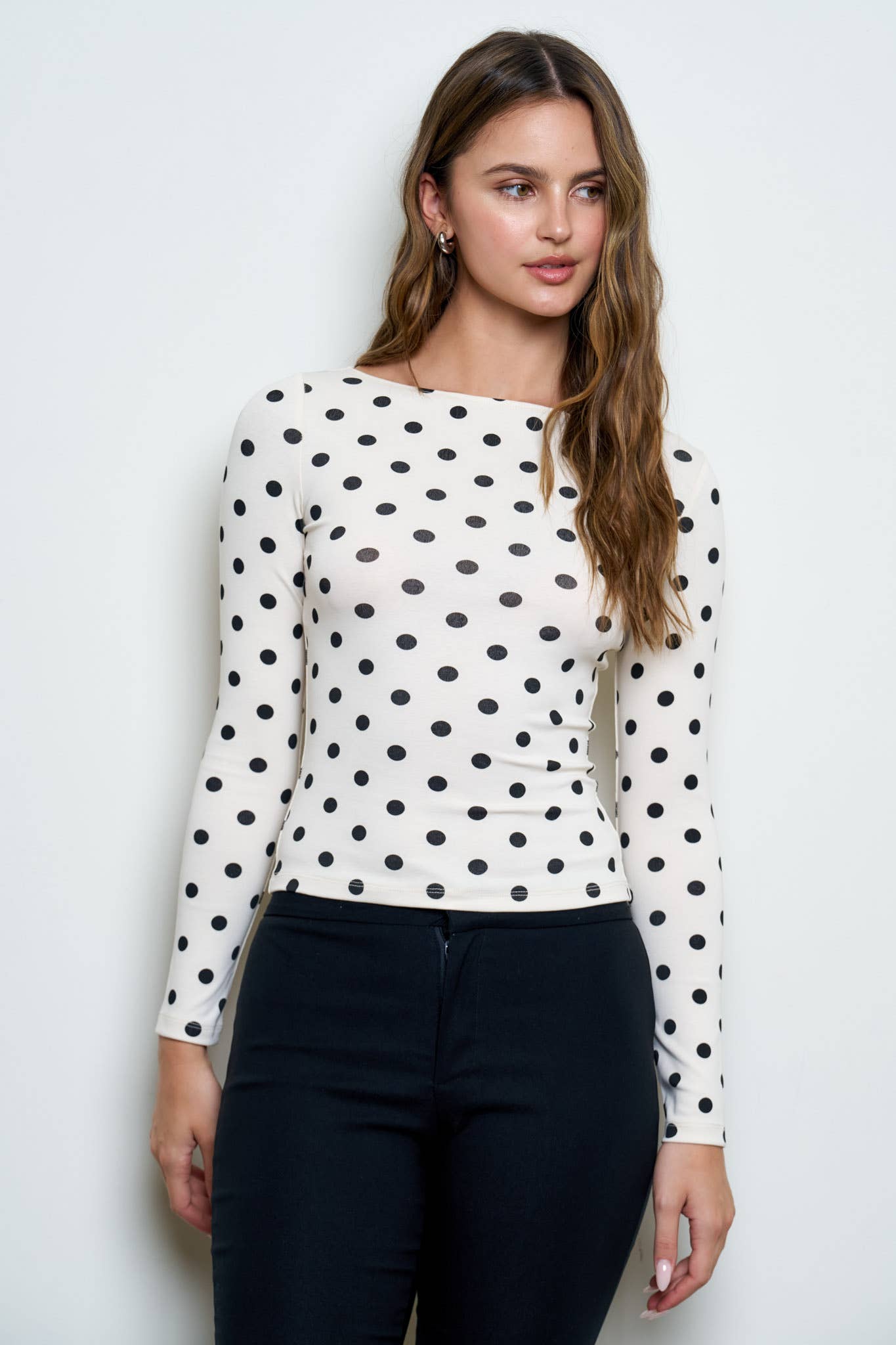 POLKA DOT BOAT NECK LONG SLEEVE KNIT TOP