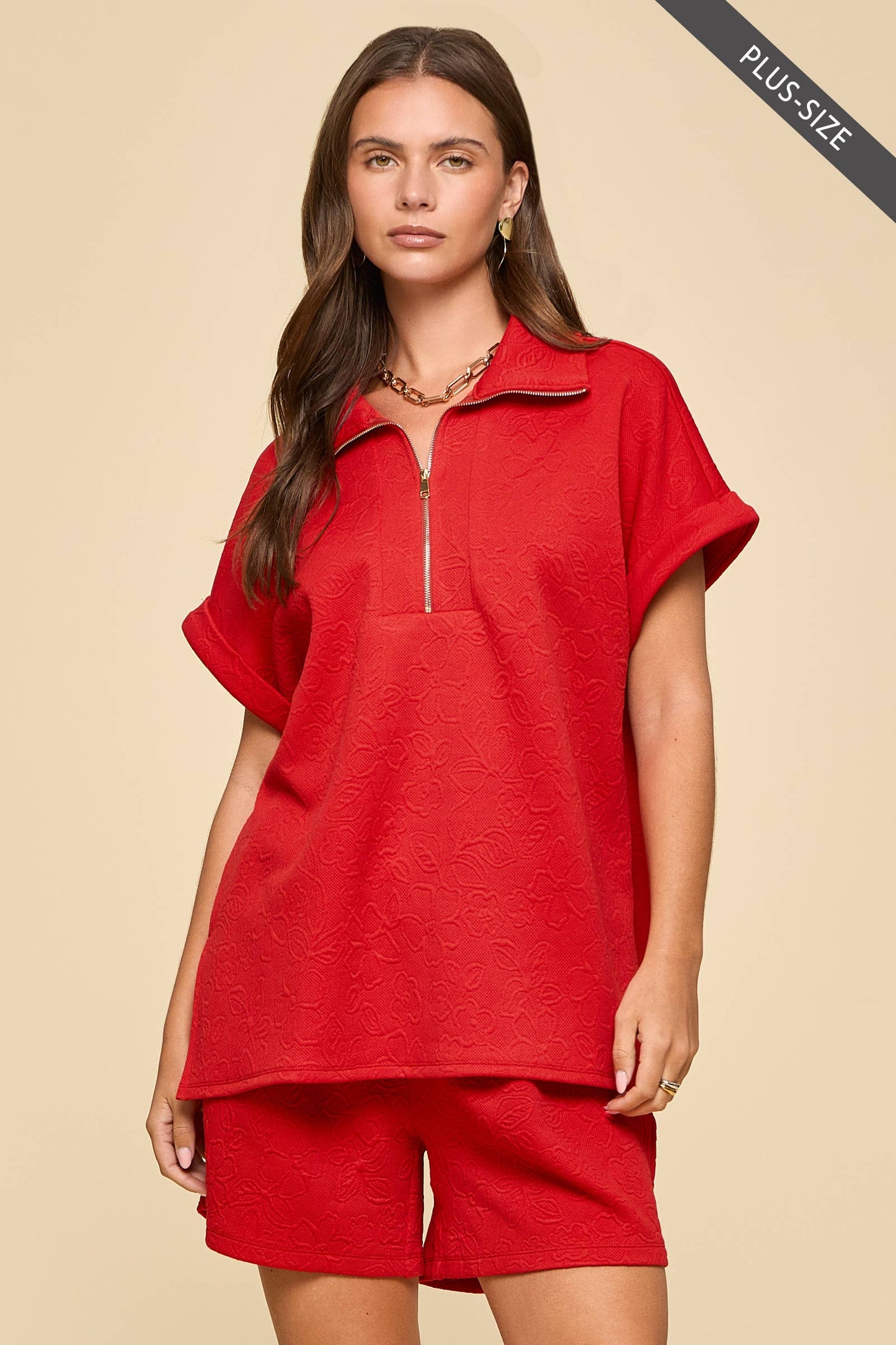 PLUS SIZE 2-Piece Dolman Sleeve Top + Pleated Shorts Set