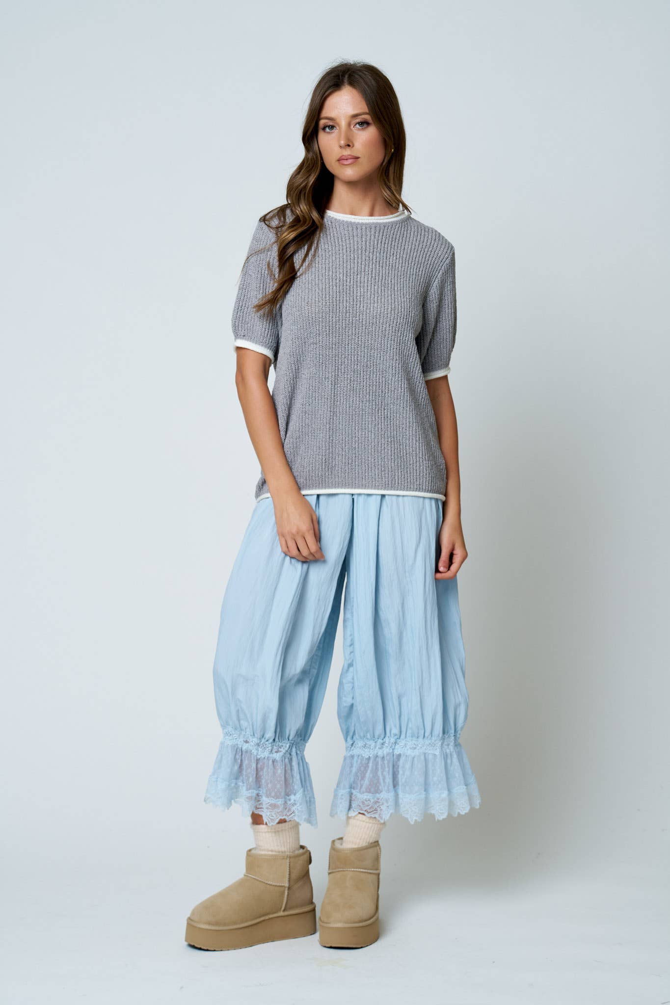 CONTEST TRIM PUFF SLEEVE RIBBED KNIT SWEATER