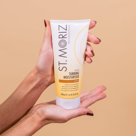 "St Moriz Daily Tanning Moisturizer Light"